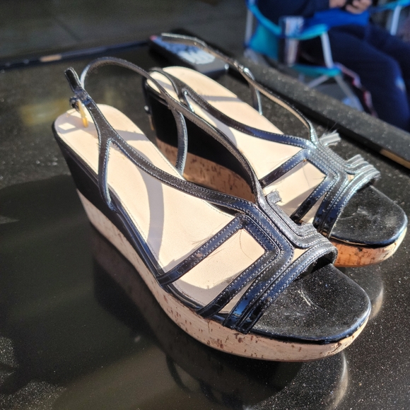 Wedge Heels - Picture 2 of 2